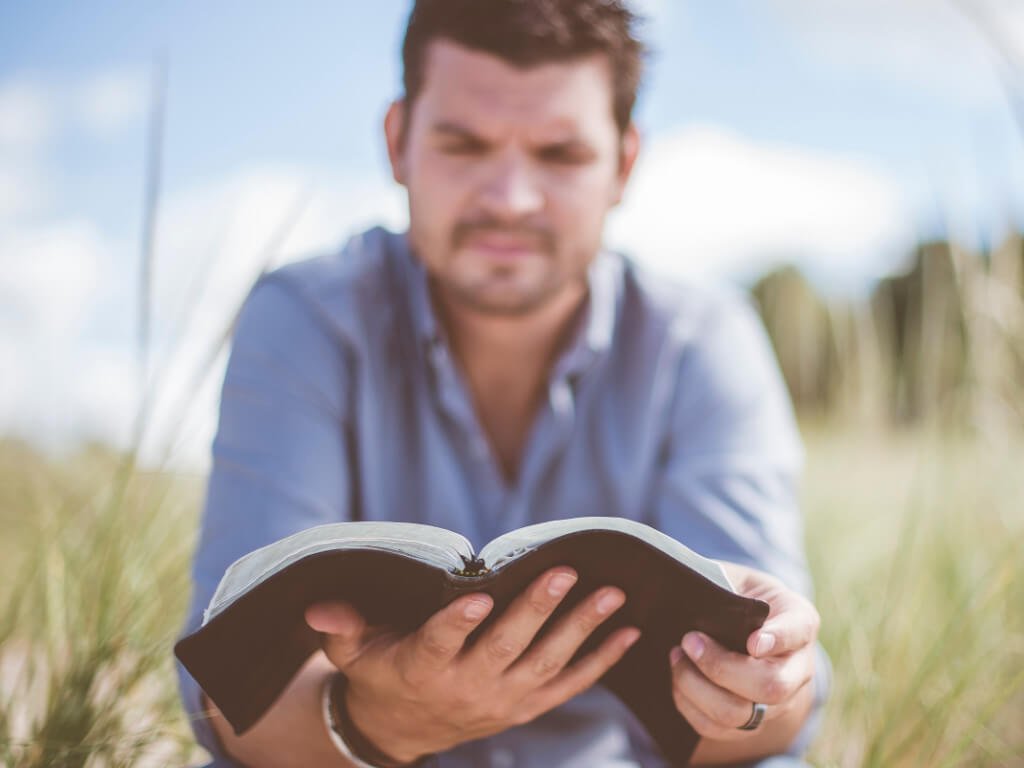 Abrir el Libro de Luz