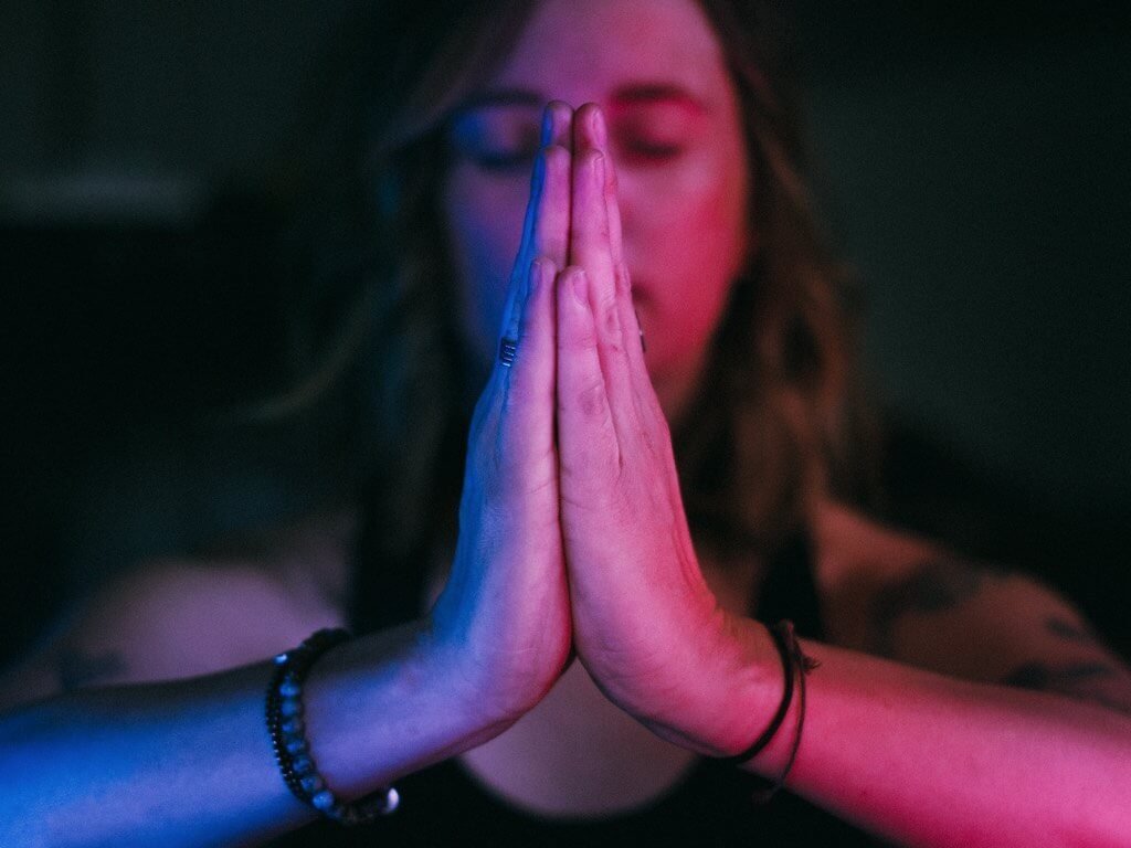 Dónde escuchar meditaciones guiadas